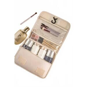 NEW DEAR LOVER cosmetic travel bag in pale pink